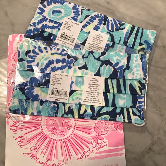 Lilly Pulitzer Face Masks - Picture 2 of 6